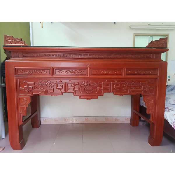 Bàn thờ gỗ gụ bao đẹp, bao đăng cấp BT063